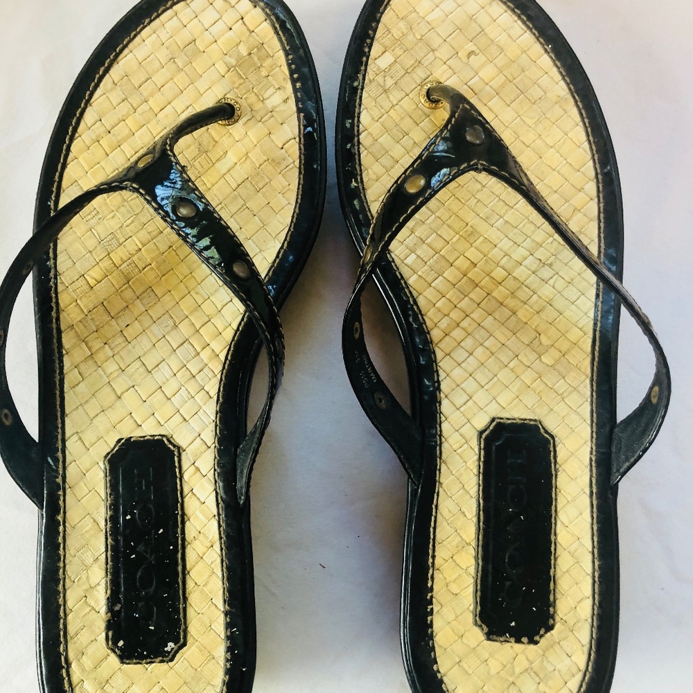 Coach Wedge flip flops patent leather black sz 9